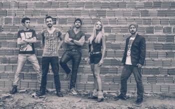Banda Billbird