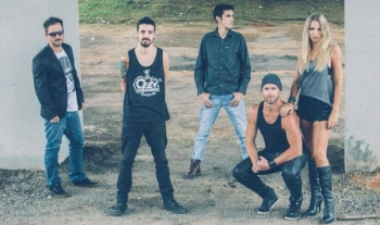 Banda Billbird
