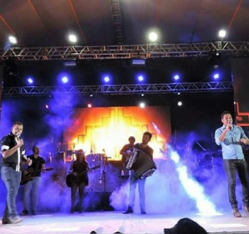 João Marcus & Crystiano
