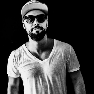 Dj Vini Martins