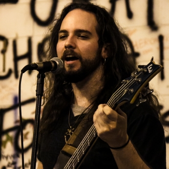 André Faustino